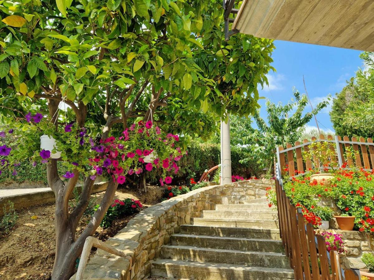 Pietra del Colle Agriturismo Altavilla Silentina Esterno foto